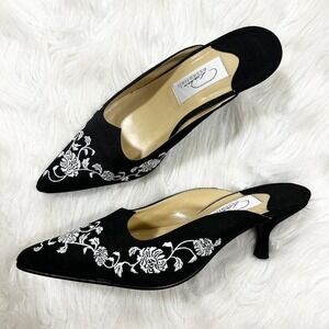 Vintage Elegant Black Embroidered Floral Women's Mules Kitten Heels Size 6M